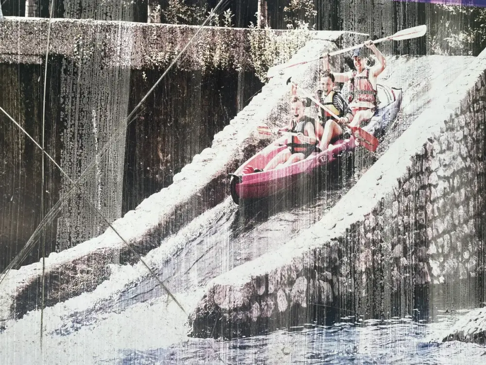 Canoë dans les gorges de l'Ardèche